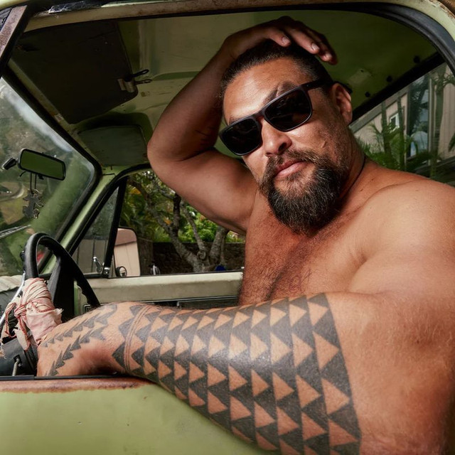 Electric Knoxville - Jason Momoa Matte Ox Red/Grey Polarised Lenses