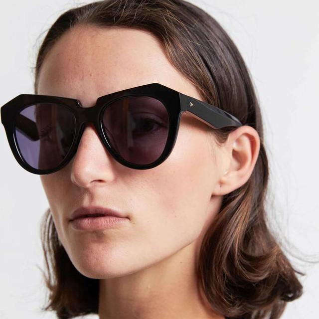 Karen Walker Number One 22 - Black/Smoke Lenses