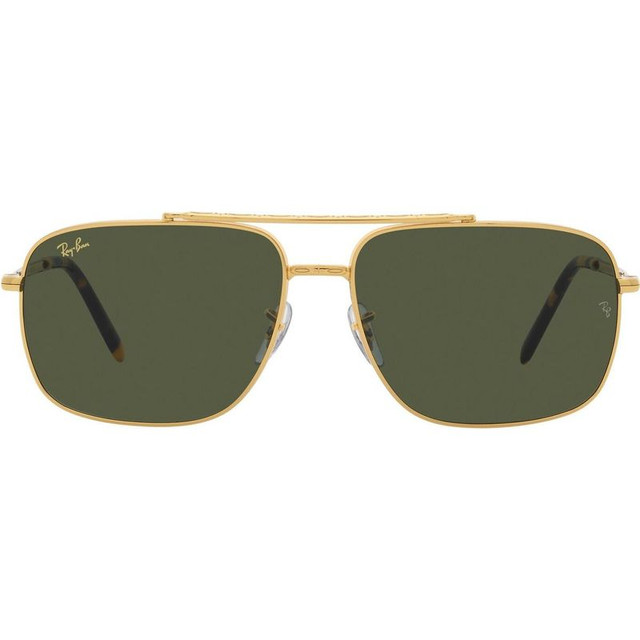 RB3796 - Legend Gold/Green Glass Lenses