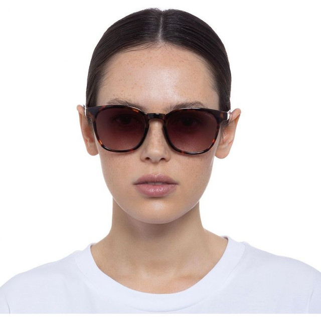 Fiorelli Parker - Dark Tort/Warm Smoke Gradient Lenses