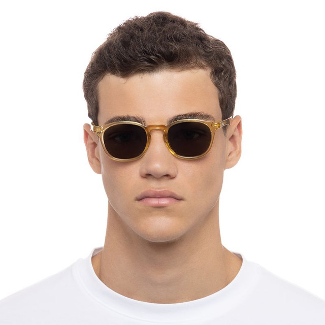 Le Specs Club Royale - Butterscotch/Khaki Lenses