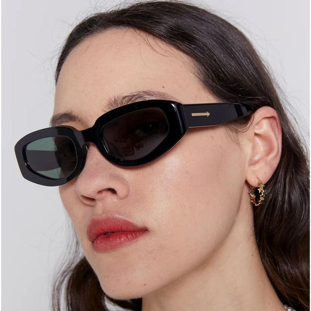 Karen Walker Rally - Black/Grass Lenses