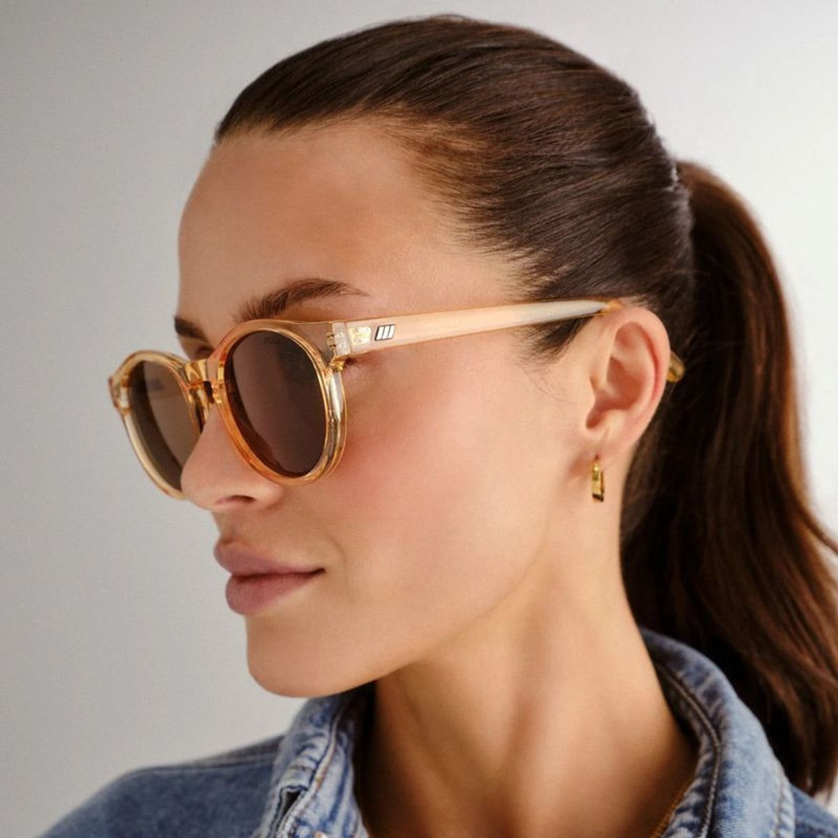 Le Specs Hey Macarena