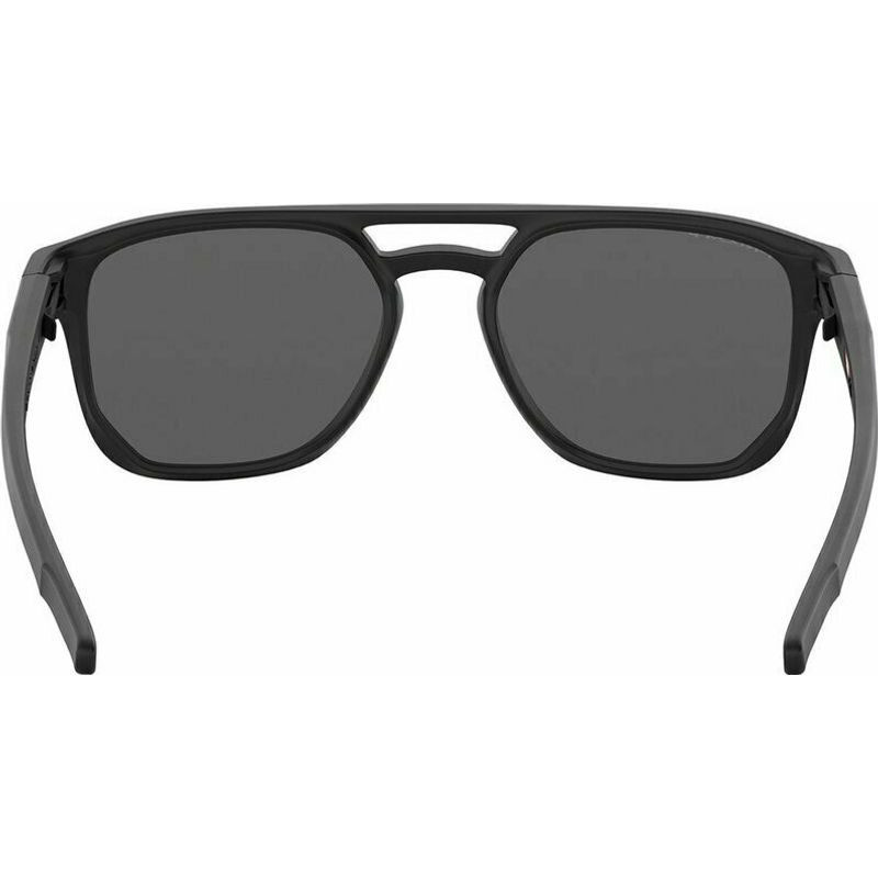 Oakley Latch Beta