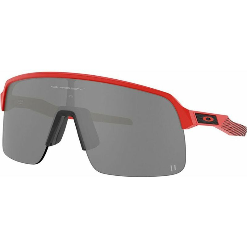 Oakley Sutro Lite