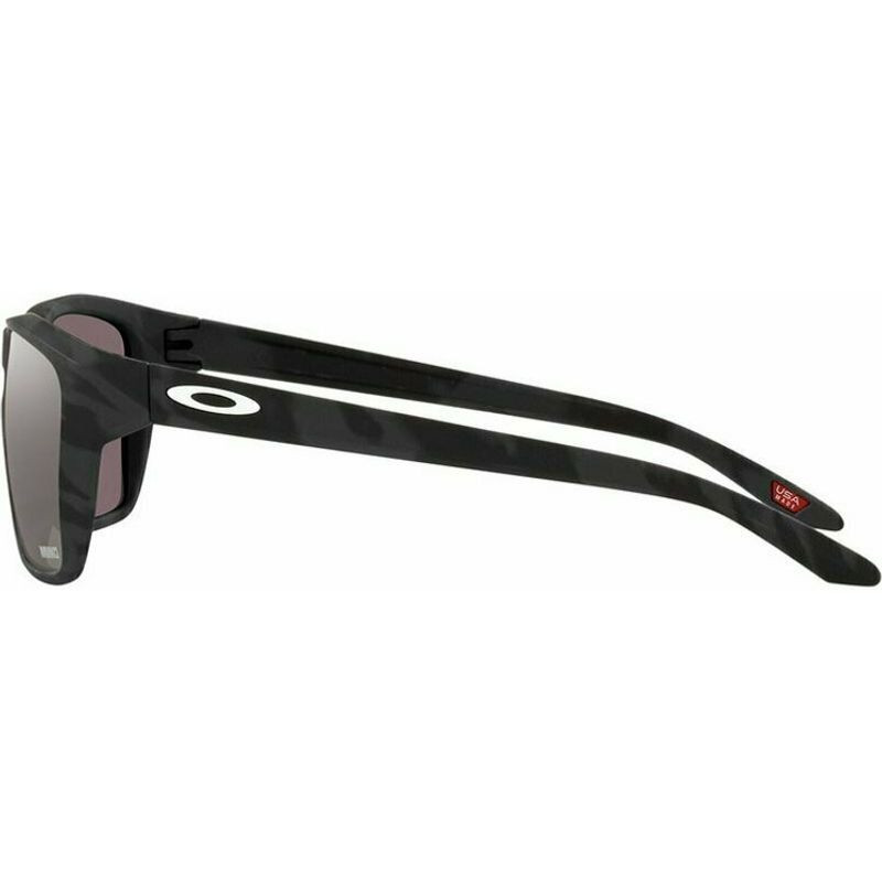 Oakley Sylas