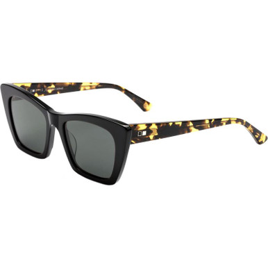 /otis-sunglasses/vixen-1312004ic