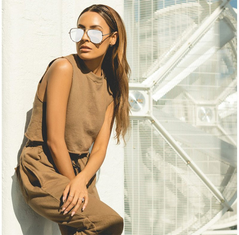 Quay Australia High Key