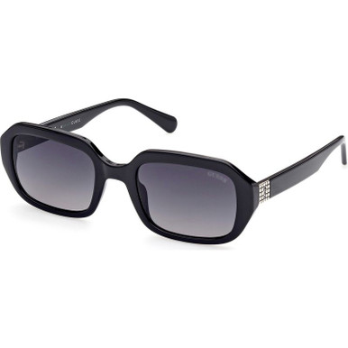 Guess 8244, Shiny Black/Smoke Gradient Lenses