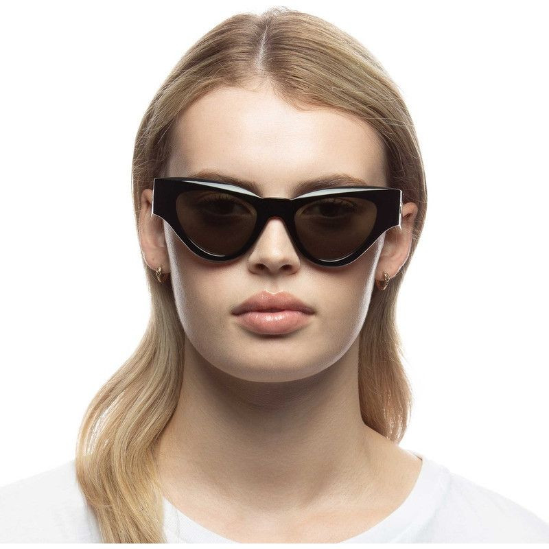 Le Specs Fanplastico