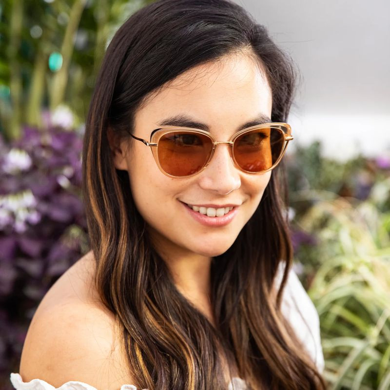 Sunday Somewhere Mae