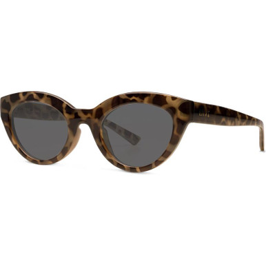 /liive-sunglasses/jeanie-l0771a