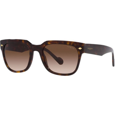 Vogue Eyewear VO5490S, Dark Havana/Brown Gradient Lenses