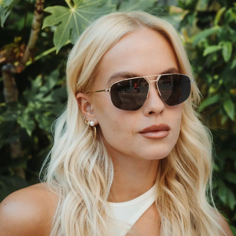 Sunday Somewhere Rae