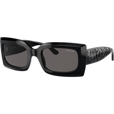 Vogue Eyewear VO5526S, Black/Black Smoke Lenses