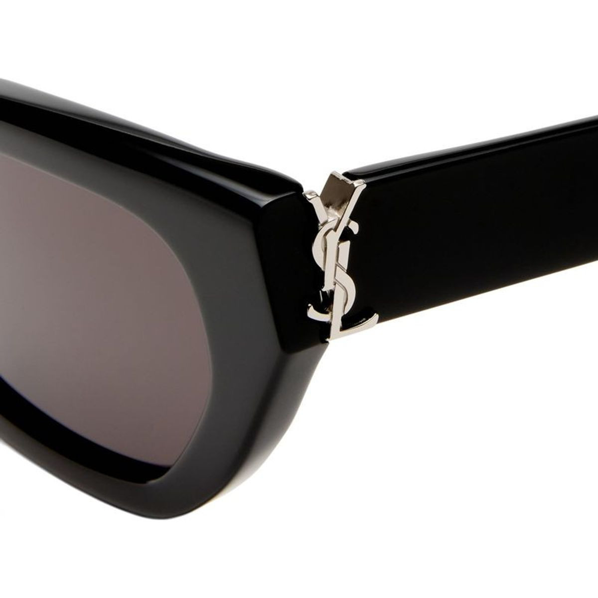 Saint Laurent SLM126