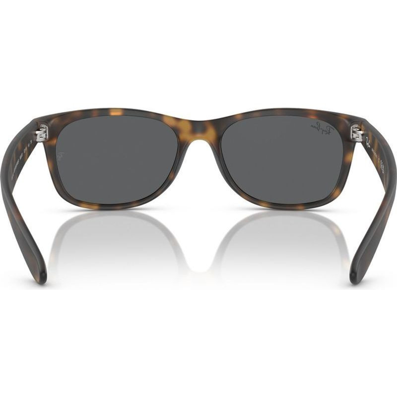 Ray-Ban New Wayfarer Classic RB2132