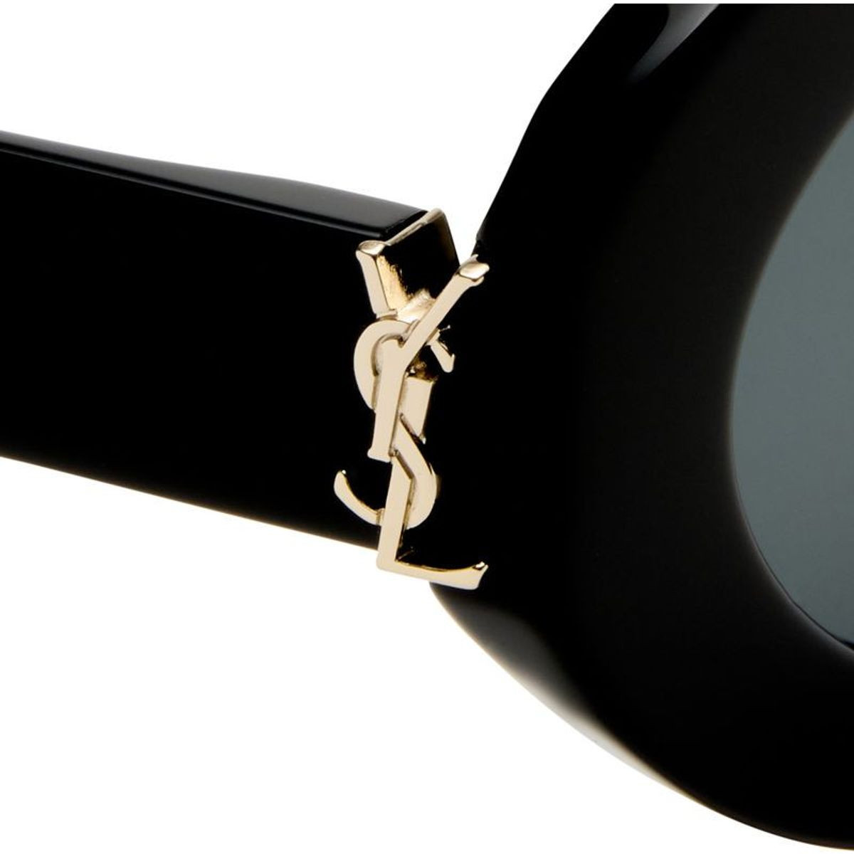 Saint Laurent SLM136