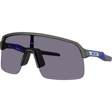 Oakley Sutro Lite, Matte Grey Smoke/Prizm Grey Lenses