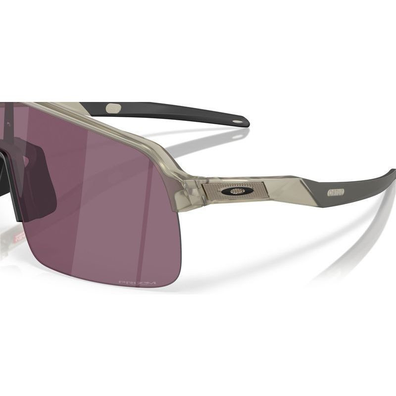 Oakley Sutro Lite