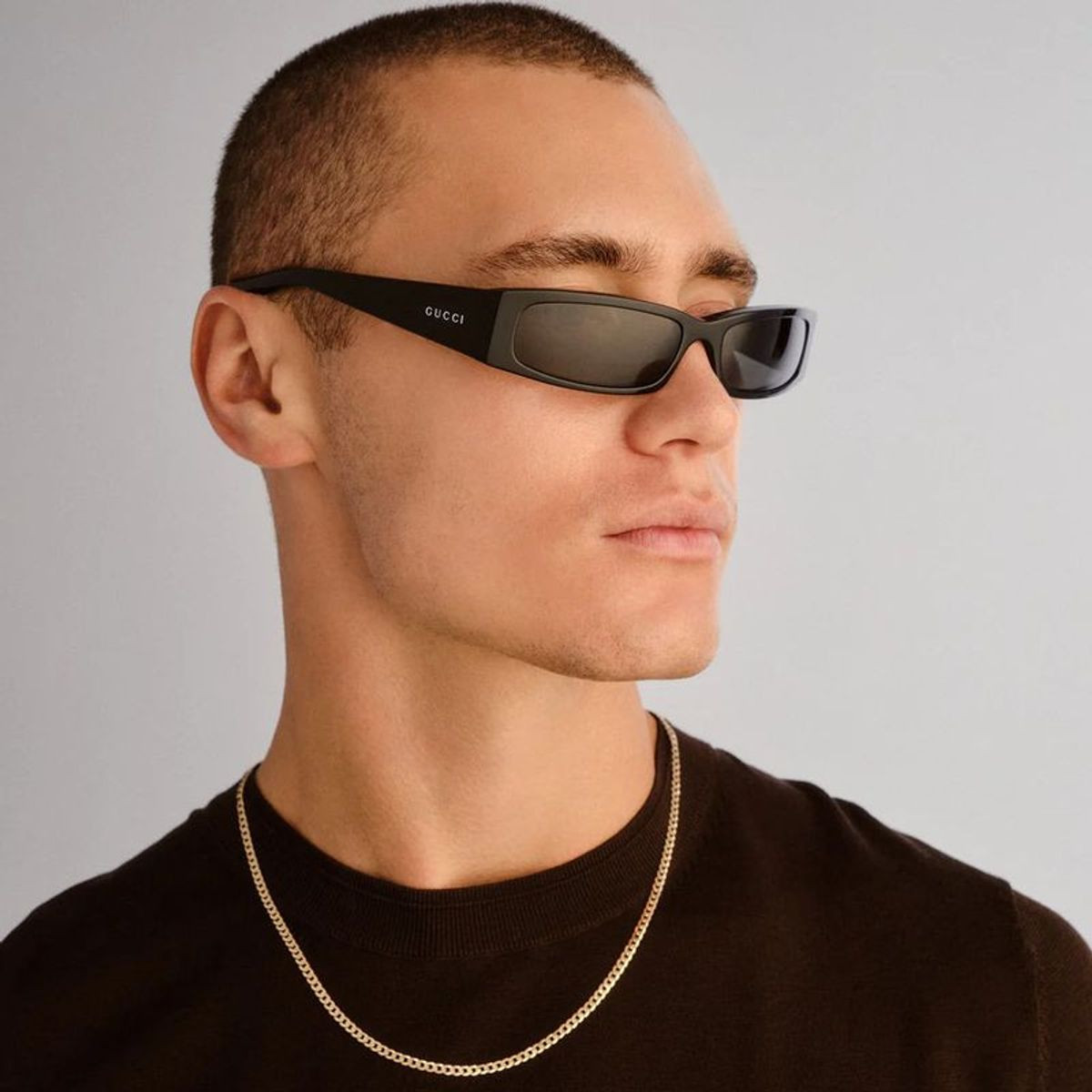 GUCCI GGパターン サンバイザー Sサイズ ブラック Shop the GUCCI GG1778S Sunglasses Black/Grey | Afterpay