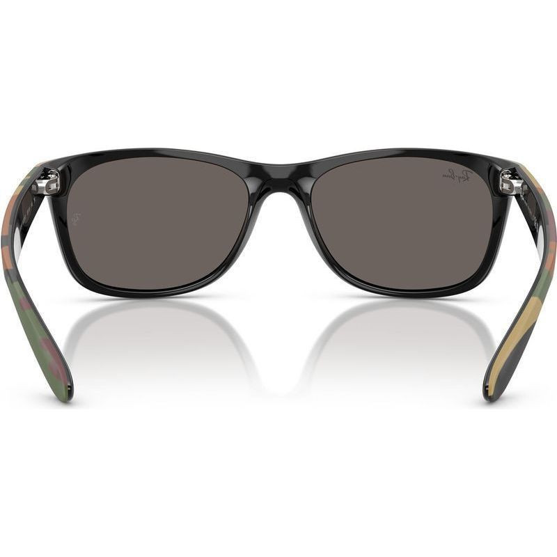 Ray-Ban New Wayfarer Classic RB2132