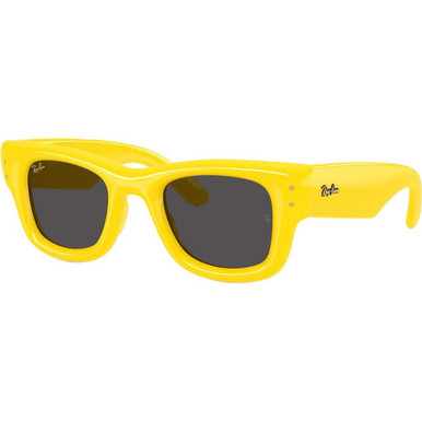 /ray-ban-sunglasses/wayfarer-puffer-rb4940-494068308747