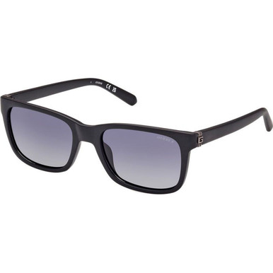 Guess GU00066 - Matte Black/Smoke Polarised Lenses