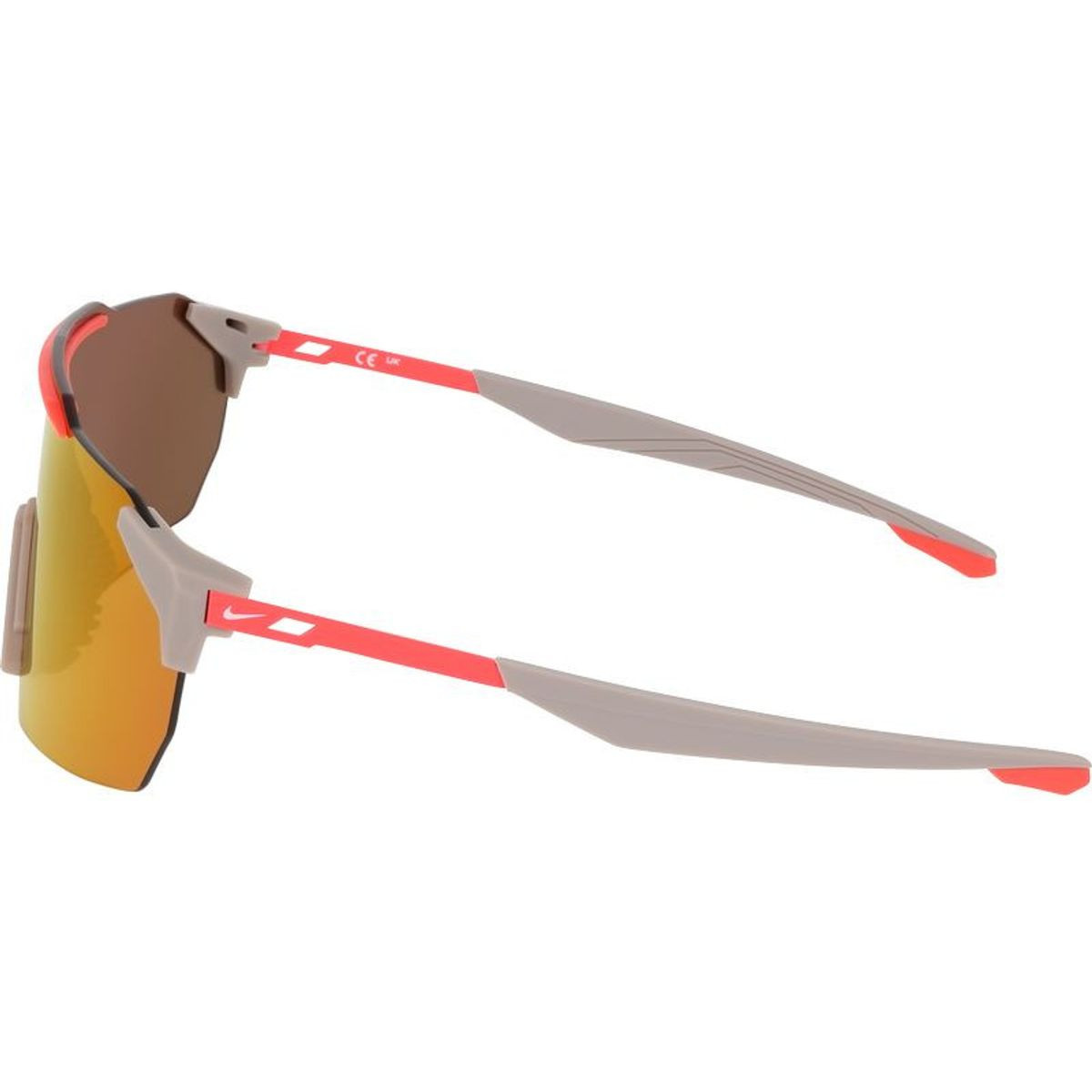 Nike Limitless Shield