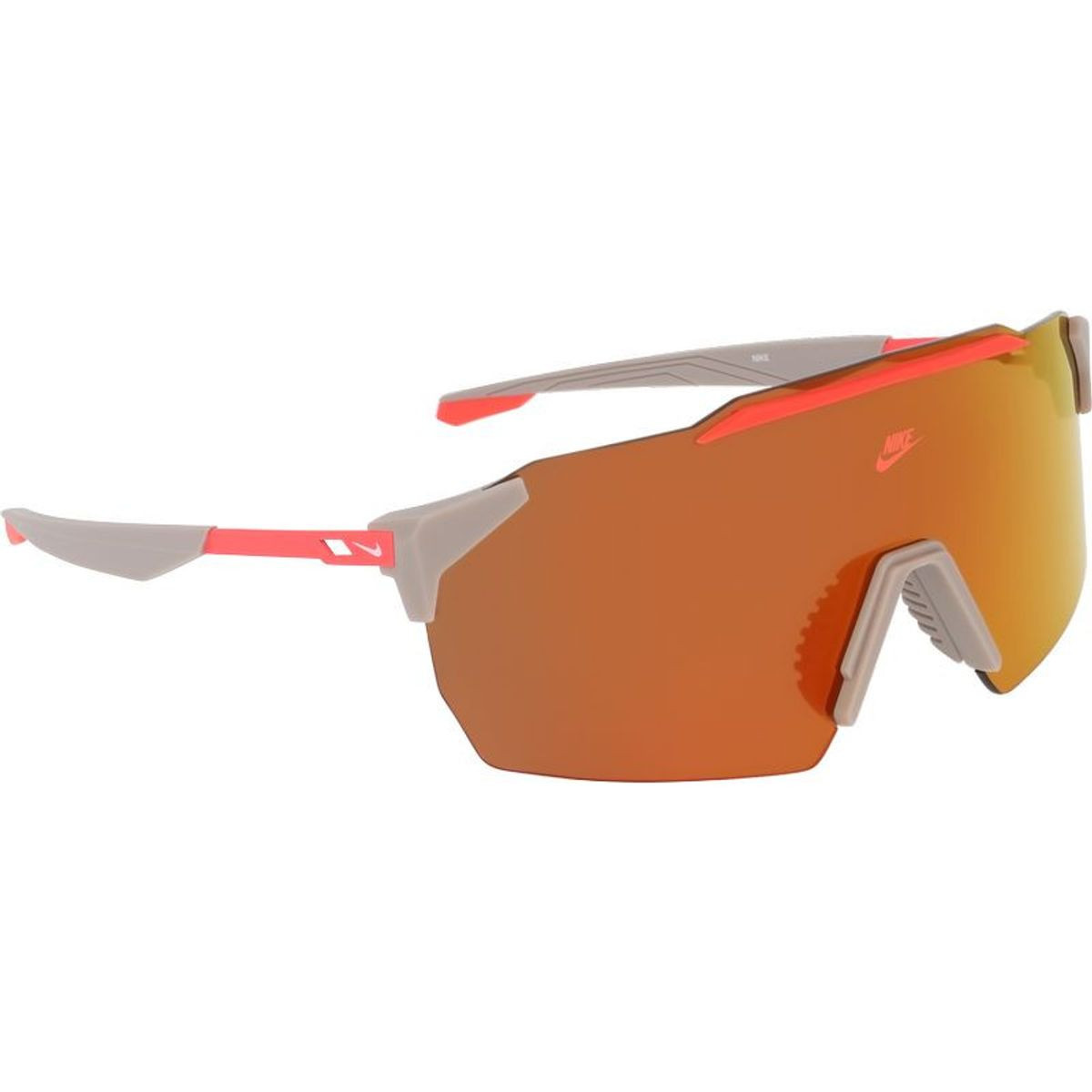 Nike Limitless Shield