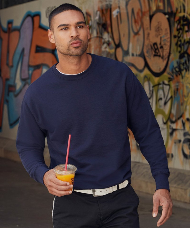 Lightweight Set-in Sweatshirt