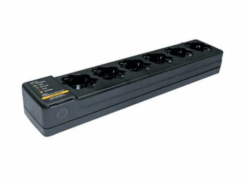 This PMLN7101a 6-unit charger with LED battery status light lets you charge up to six radios simultaneously. The smart-charge feature detects when there are fewer than six radios in the charger and allows for faster charging. This PMLN7101a 6-unit charger with LED battery status light lets you charge up to six radios simultaneously. The smart-charge feature detects when there are fewer than six radios in the charger and allows for faster charging.