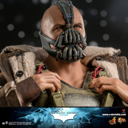 Hot Toys MMS689 The Dark Knight Trilogy Bane