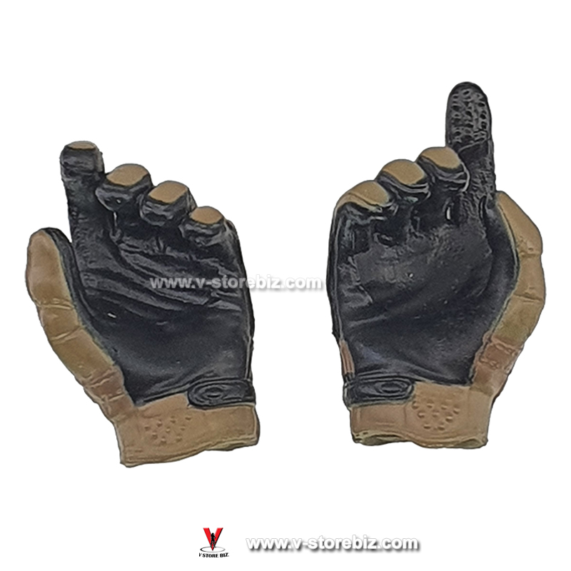 GA1009 BRAVO 7-1 Brown Gloved Hands