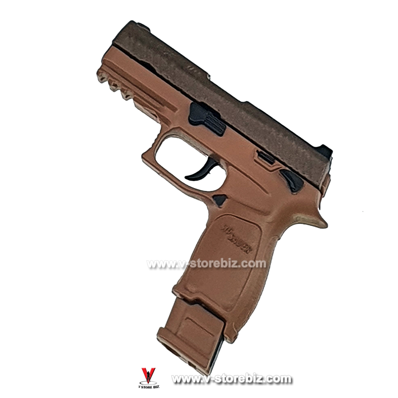 GA1009 BRAVO 7-1 Pistol & Holster