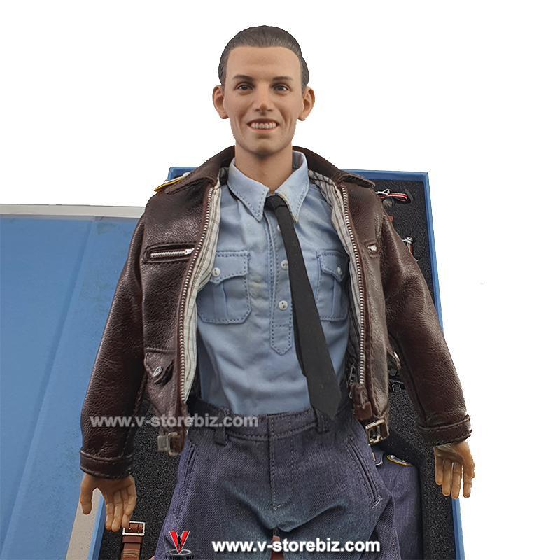 Alert Line AL100030 1/6 WWII Luftwaffe Fighter Ace Alert Line AL100030 1/6 WWII Luftwaffe Fighter Ace