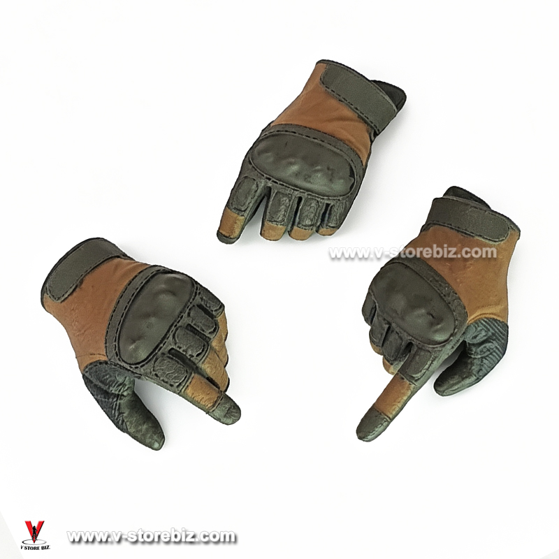 E&S 26075B SSO Gloved Hands
