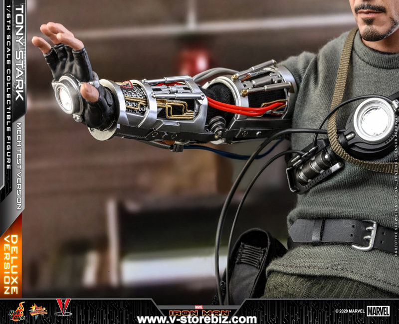 Hot Toys MMS582 Iron Man Tony Stark - Mech Test (Deluxe Version)