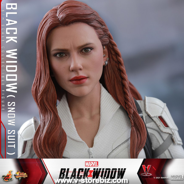 Hot Toys MMS601 Black Widow (Snow Suit Version)