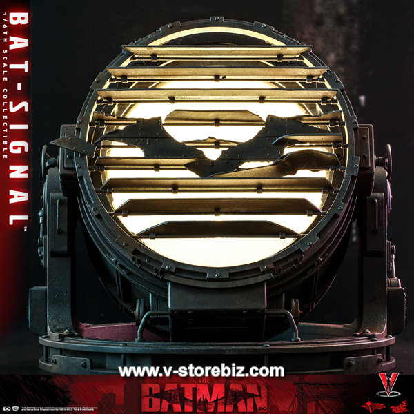 Hot Toys MMS640 The Batman: Bat-Signal 