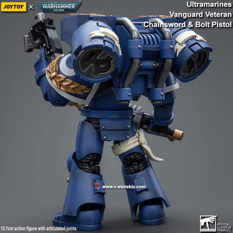 JOYTOY Warhammer 40K: Ultramarines Vanguard Veteran with Chainsword & Bolt Pistol