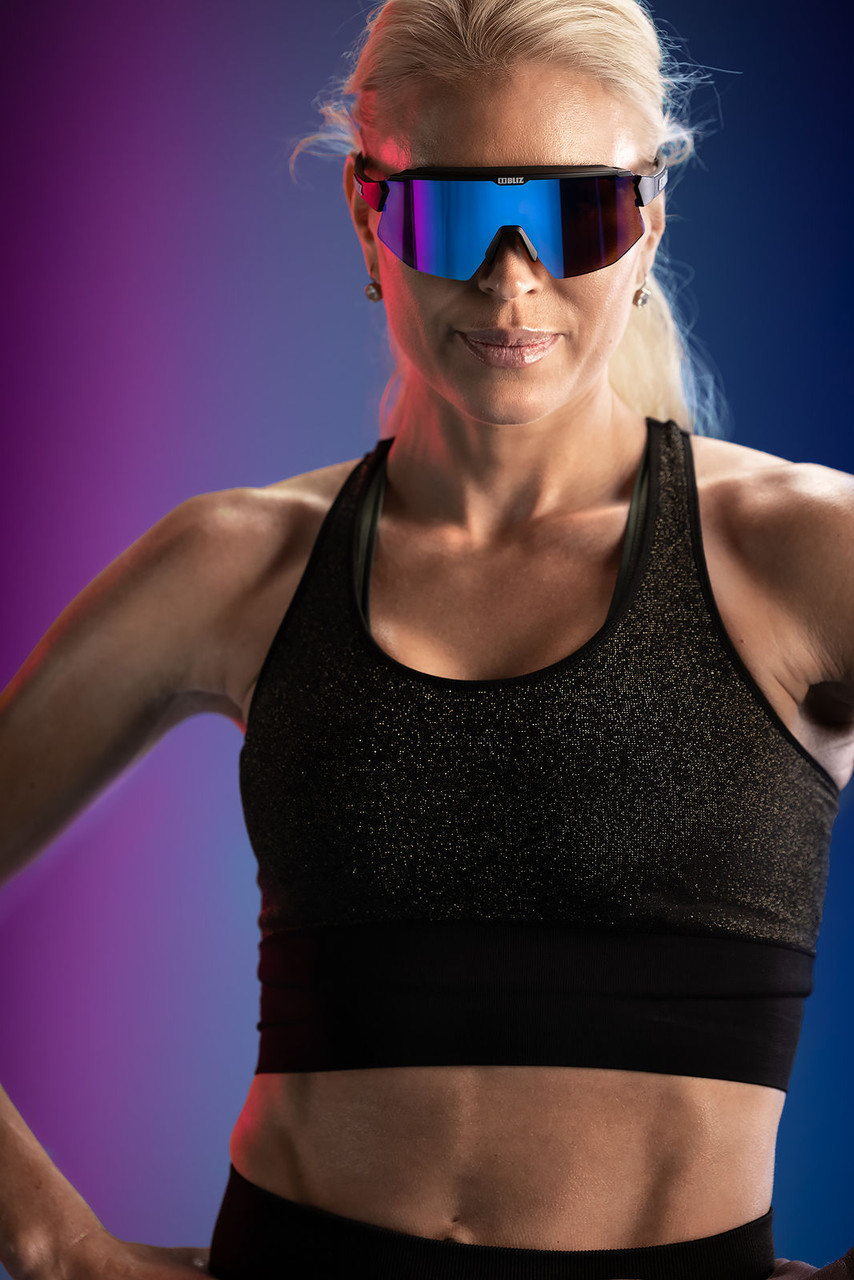Bliz Breeze Small Nano Optics Nordic Light, Black Frame, Begonia with Blue  Multi Contrast Lens + Spare Brown with Silver Mirror Lens