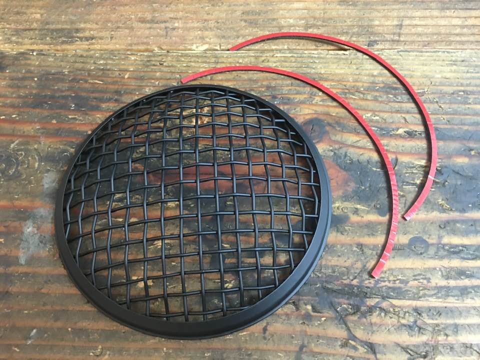 7 inch stone guard Rock Wire Mesh Headlight Cover Motorcycle