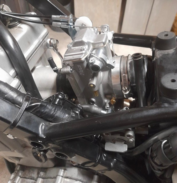 Kawasaki KLX 650 | Mikuni TM42-6 | Flatslide Pumper Carb kit