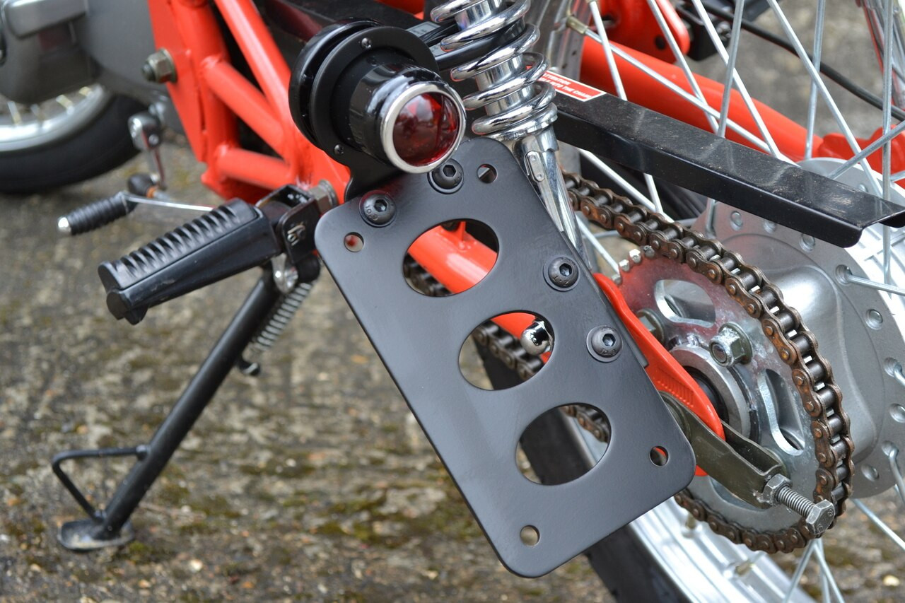 Side Mount Motorcycle License Plate Holder DIY Motorcycle Taillight