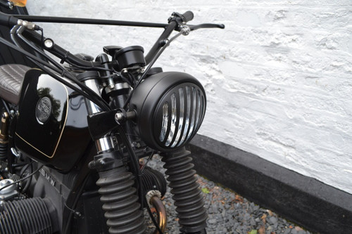 CAFE RACERS, PROJECT BIKES, HARLEY DAVIDSON, STREETFIGHTERS, TRIKES, CHOPPERS  headlight halogen h4 headlight