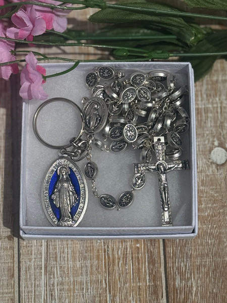 Boxed Gift Set, Miraculous Medal Rosary and Keychain combination