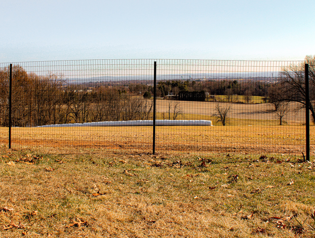 Country Hardware 4x2x72x100' 14ga Galvanized Welded Fence
