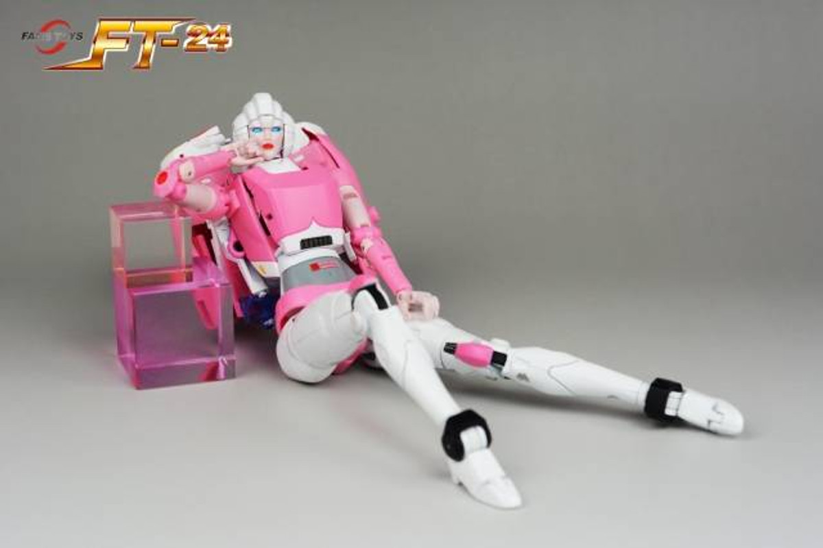 Fanstoys Rouge FT-24トランスフォーマー 非正規 アーシー 似宜しくお願いします