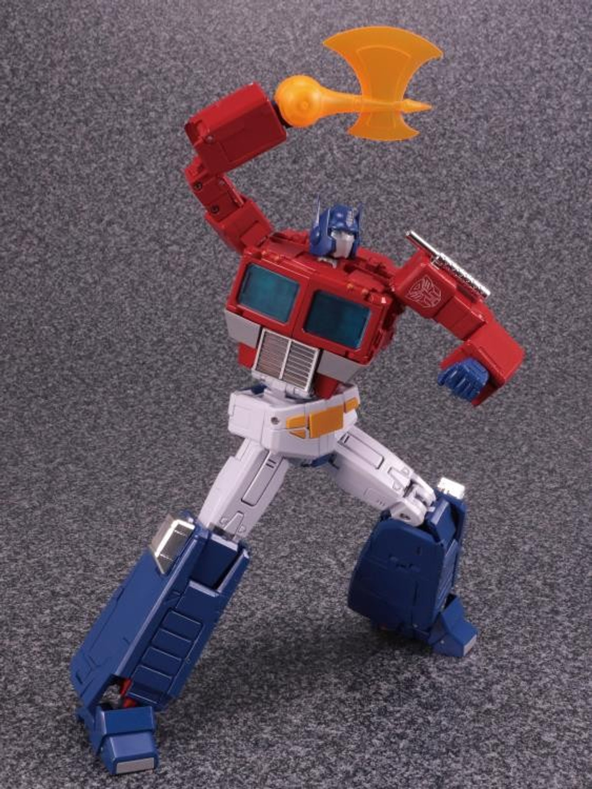 トランスフォーマー MP-44 コンボイ　CONVOY Ver.3.0 MP-44 コンボイ Ver.3.0｜トランスフォーマーオフィシャルサイト